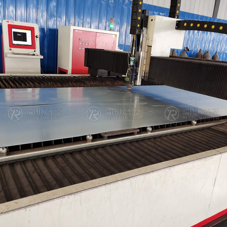 太陽(yáng)能候車亭是未來(lái)候車亭發(fā)展的趨勢(shì)